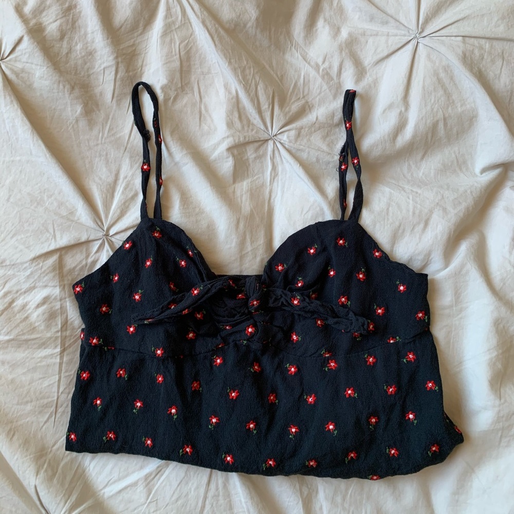 Brandy Melville Front Tie Top